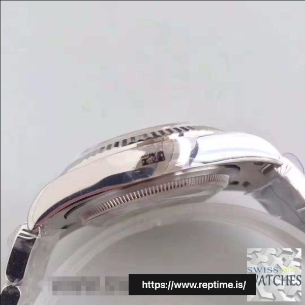 ロレックスデイトジャストIIブルーダイヤルステンレススチール36ミリメートルスイスのレプリカ116200.23 - Image 5