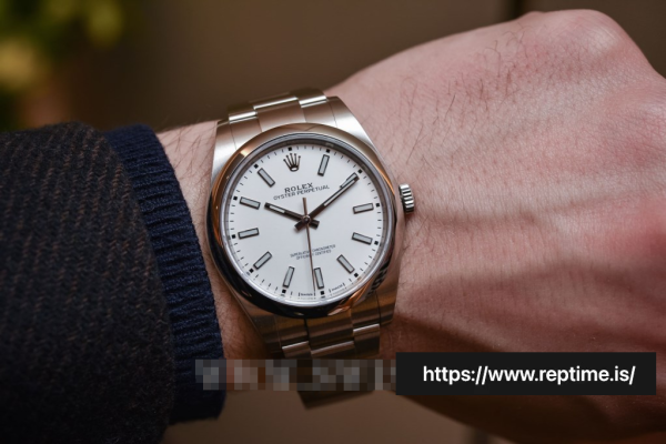 ロレックスオイスターパーペチュアル114300.2女性ホワイト39MM - Image 6